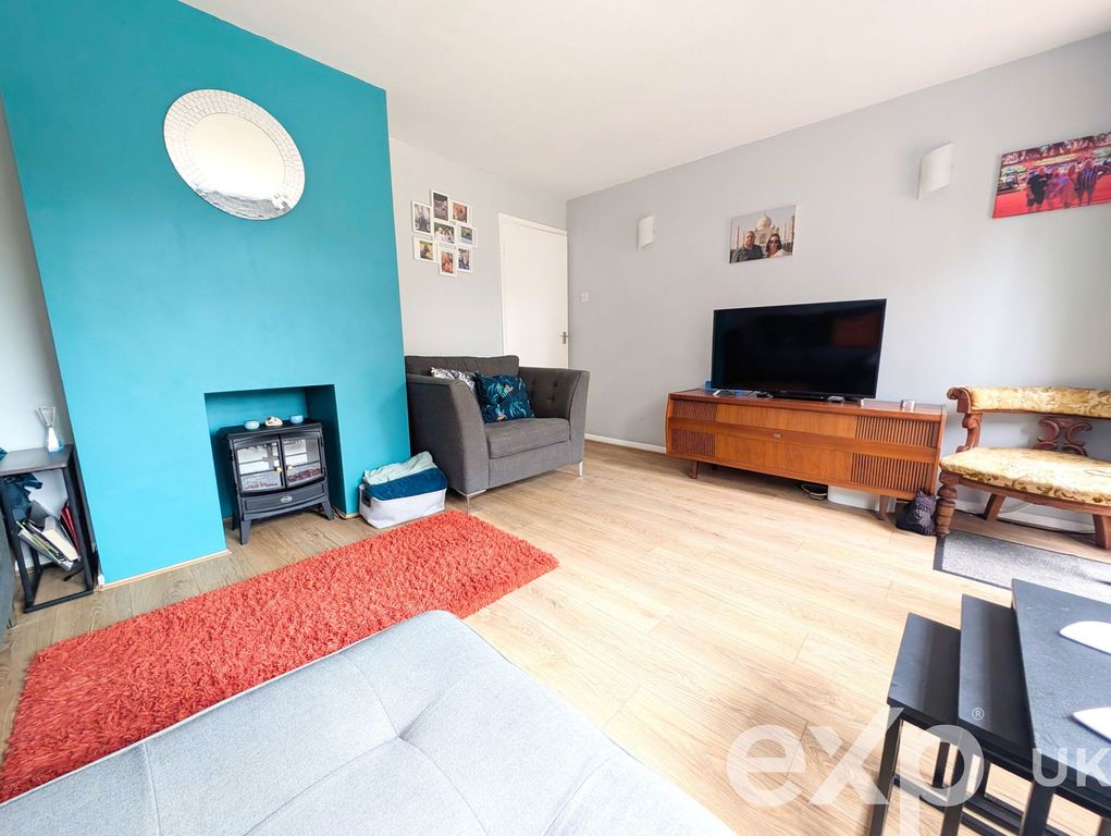 Property photo 3 of 16