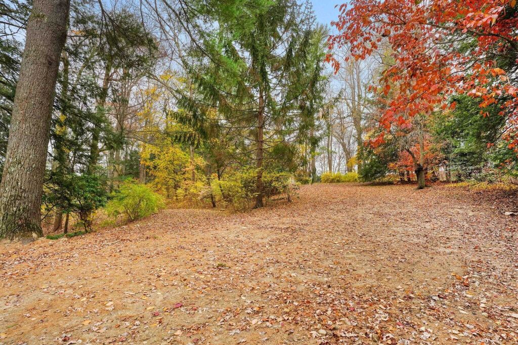 Property photo 3 of 8 <Alttext/>