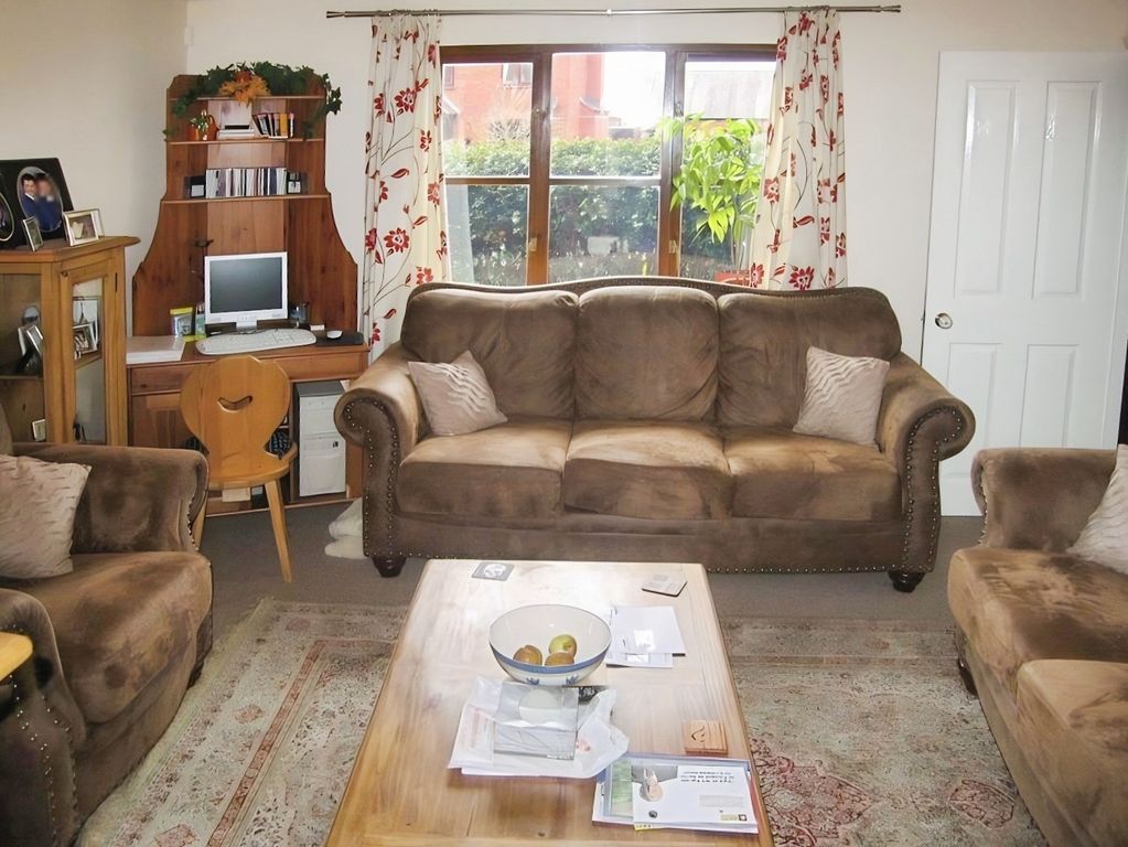Property photo 3 of 7