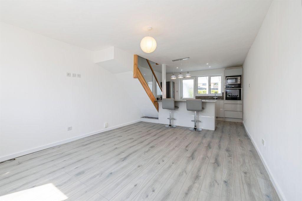 Property photo 2 of 18 Open Plan Kitchen / Living