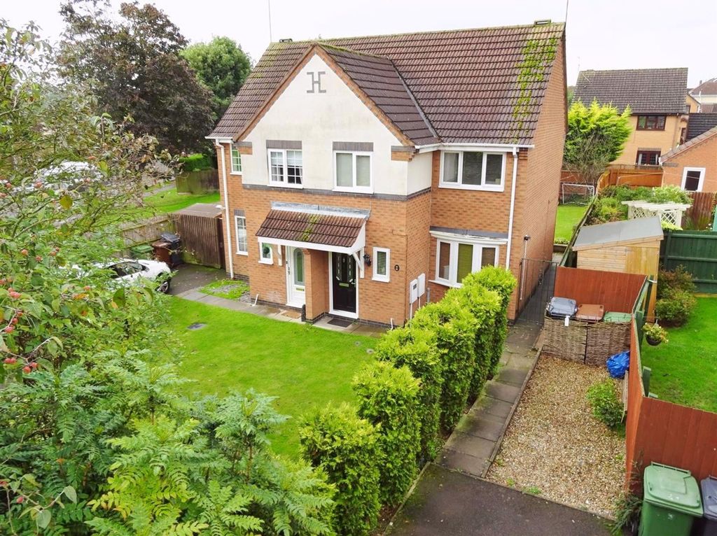 Property photo 1 of 9