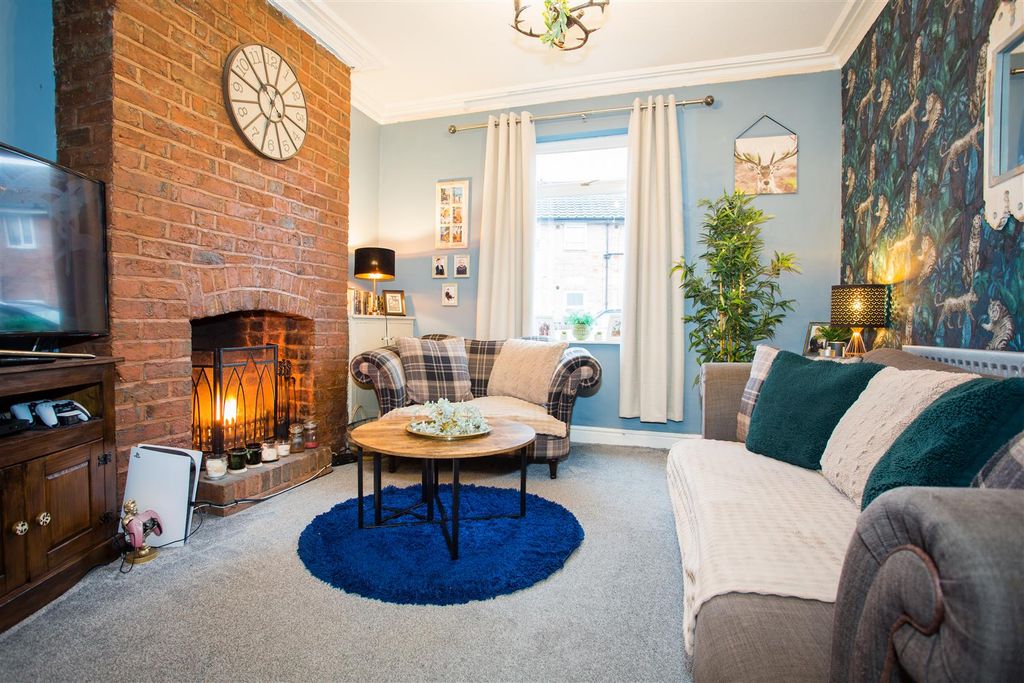 Property photo 1 of 24