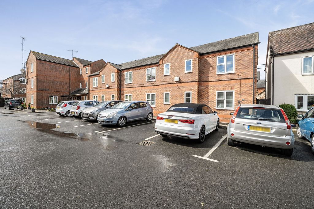Additional image 17 of 2 bed flat for saleGanderton Court, Pershore WR10