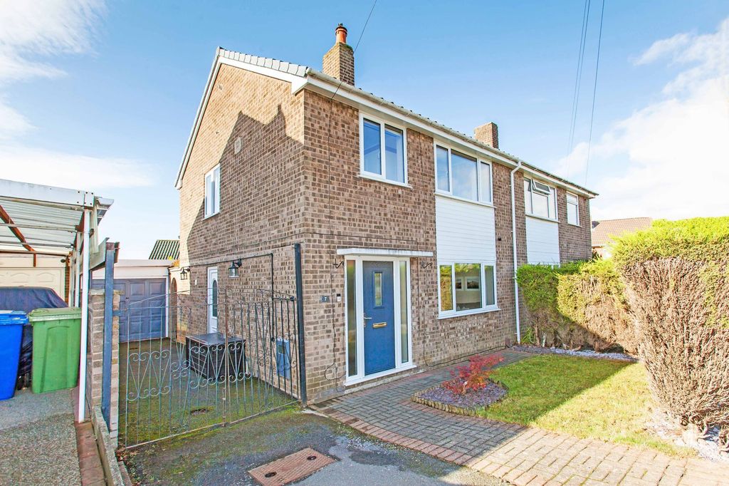 Property photo 1 of 25