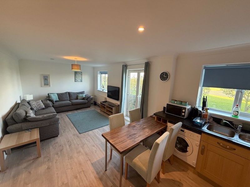 Property photo 2 of 7 Photo 8