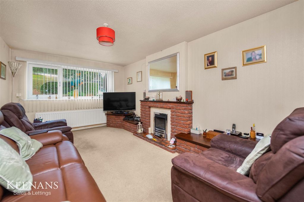 Property photo 3 of 31 3.Jpg