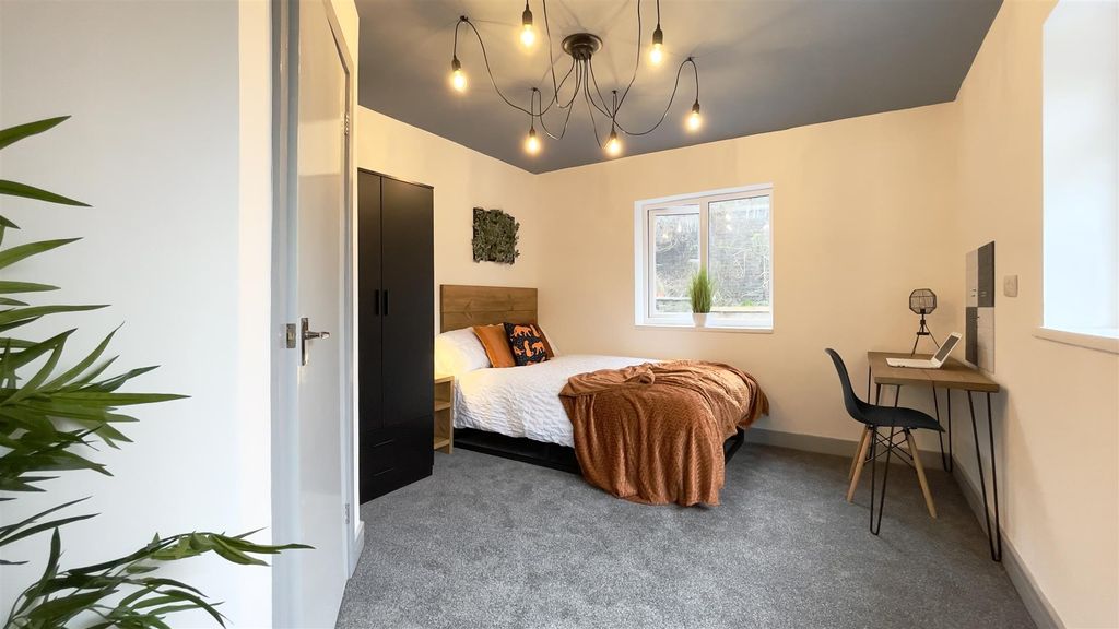 Property photo 1 of 19 Room3(1).Jpg