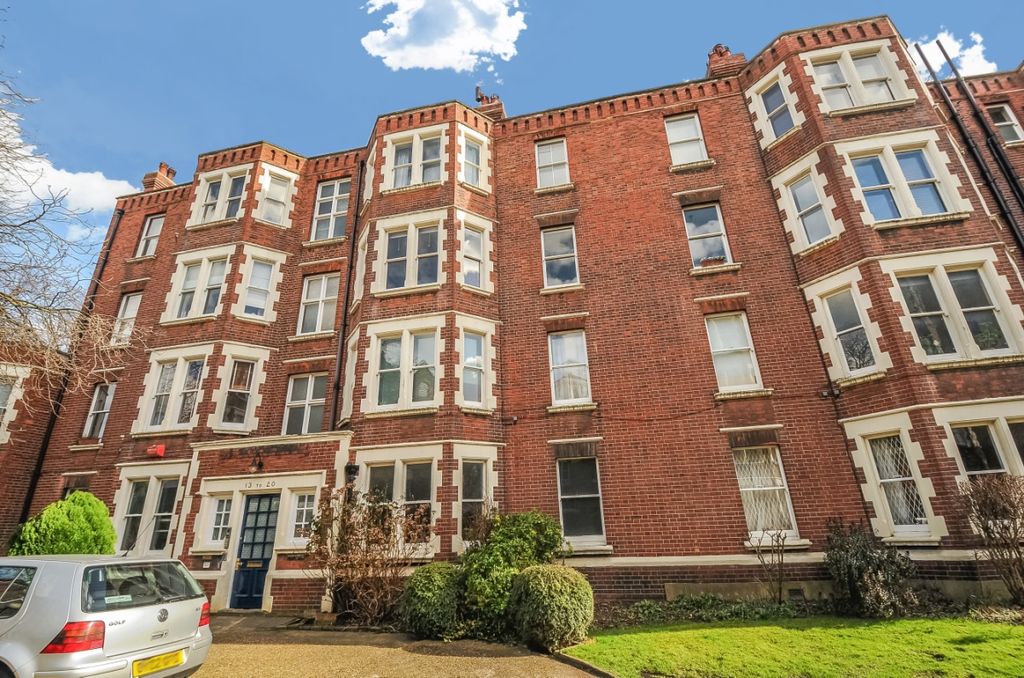 Property photo 1 of 8 14972 (2)