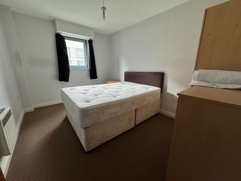 Property photo 3 of 4 Picture No. 01