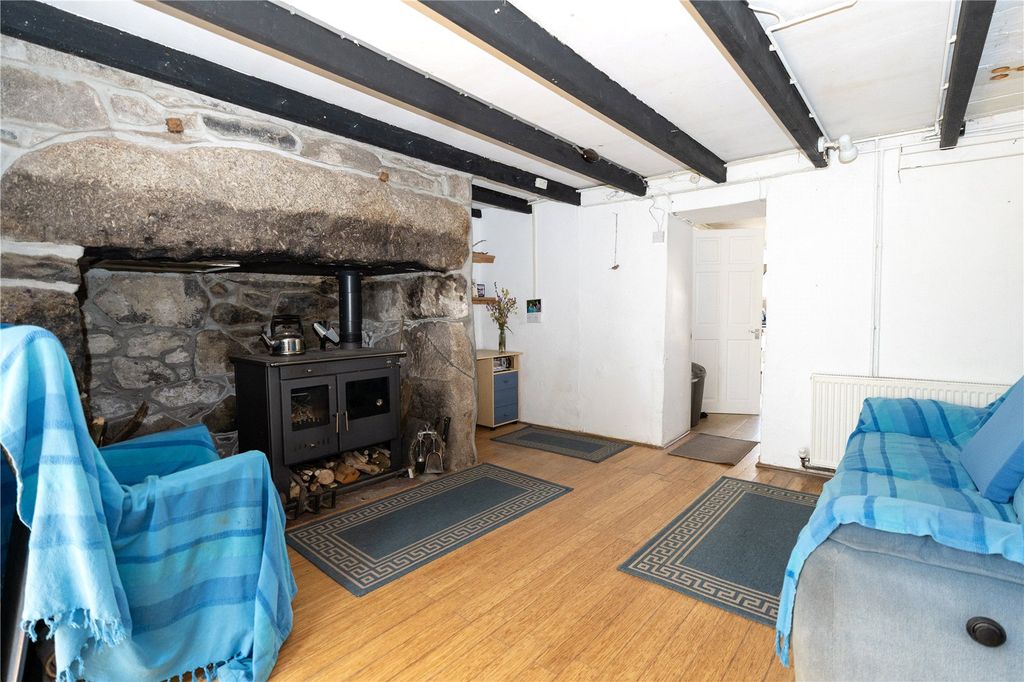 Property photo 3 of 28 Picture No. 08