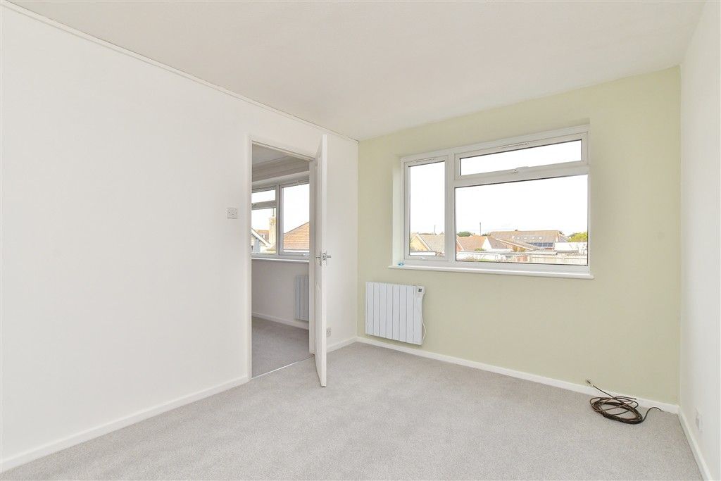 Property photo 1 of 10 Bedroom 1