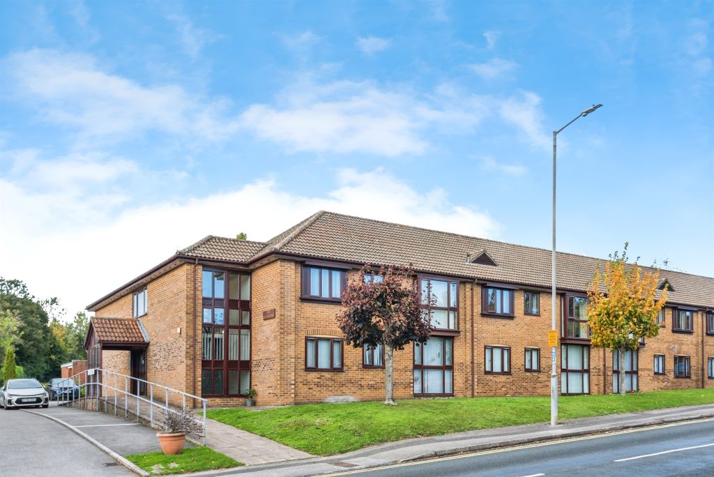 Property photo 1 of 12