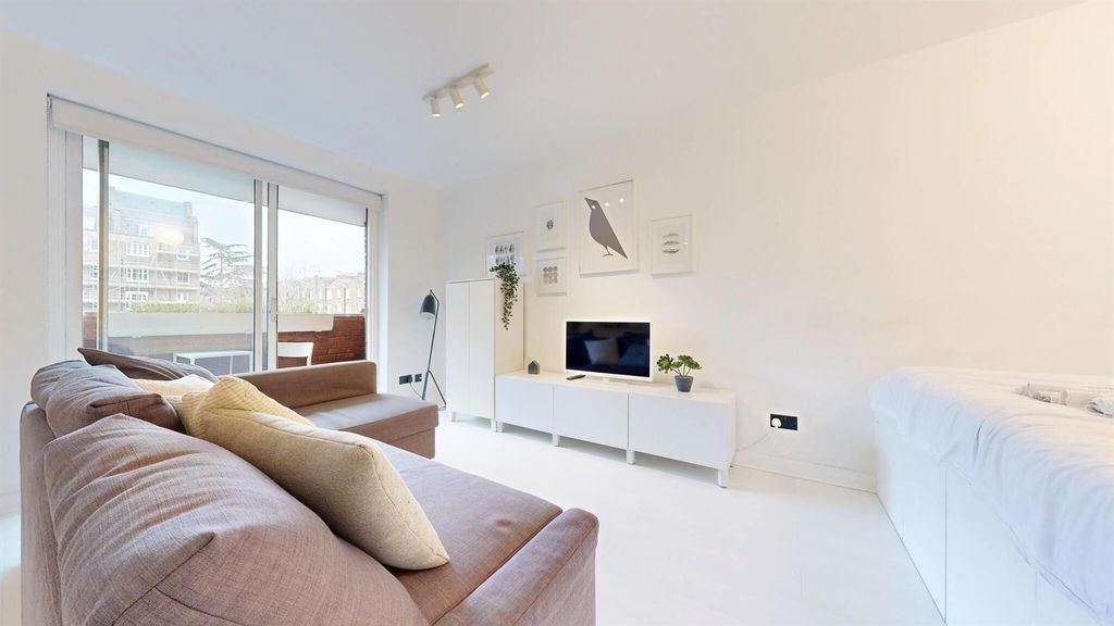 Property photo 1 of 11 67B4A74B5Cdb30760A5544E1_Bd7174Cf69De3Fa581c10Df74