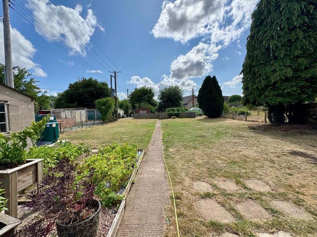 Property photo 2 of 13 Photo 2