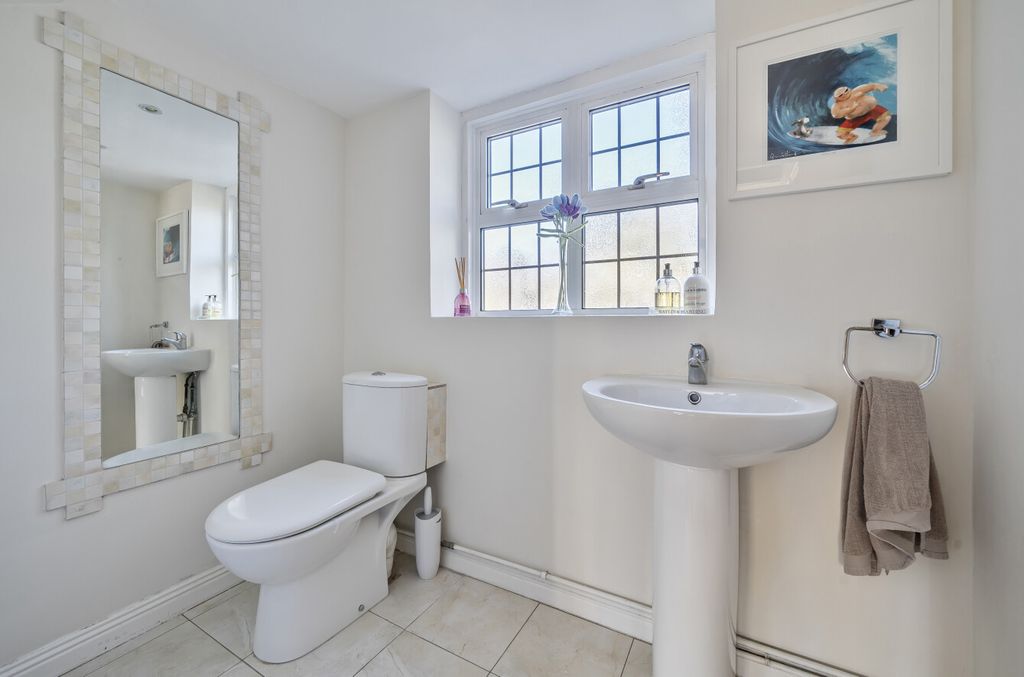 Additional image 33 of 5 bed detached house for saleMerrow, Guildford, Surrey GU1