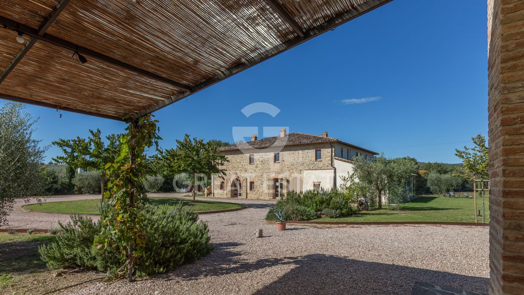 Property photo 3 of 72 Exteriors