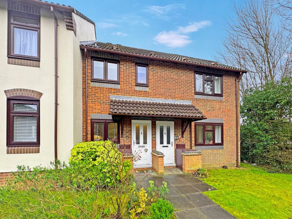 Property photo 1 of 12