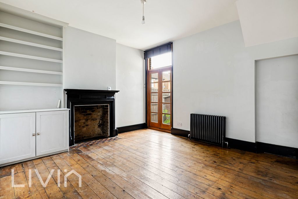 Property photo 2 of 16 2
