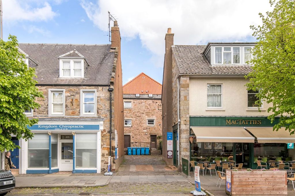 Additional image 11 of 3 bed flat for sale205A South Street, St Andrews KY16
