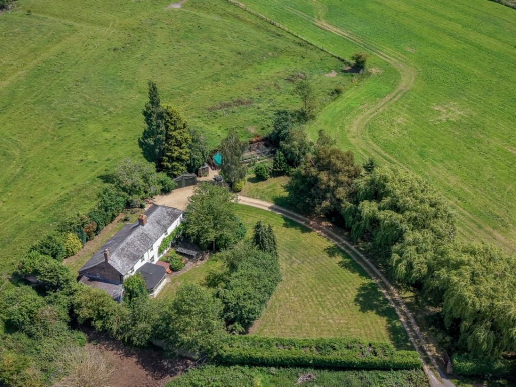 Property photo 2 of 38