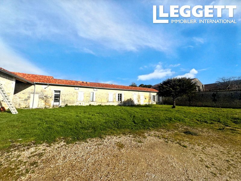 Property photo 2 of 10