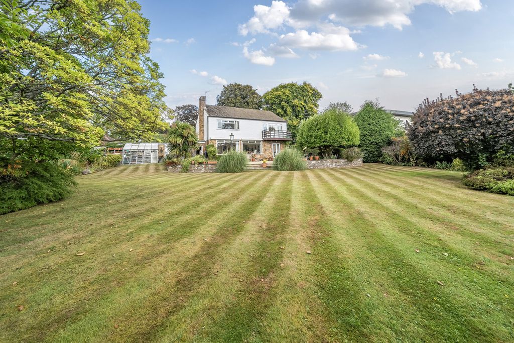 Property photo 1 of 28 1344725-6-68B0532...