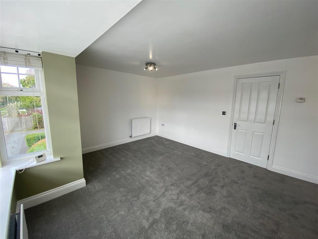 Property photo 3 of 11 Image