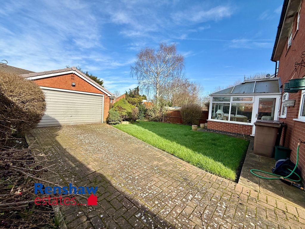 Property photo 3 of 21 R (1)