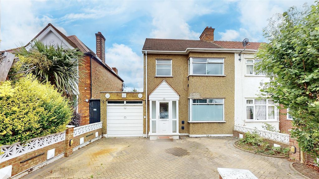 Property photo 1 of 16 P1.Jpg