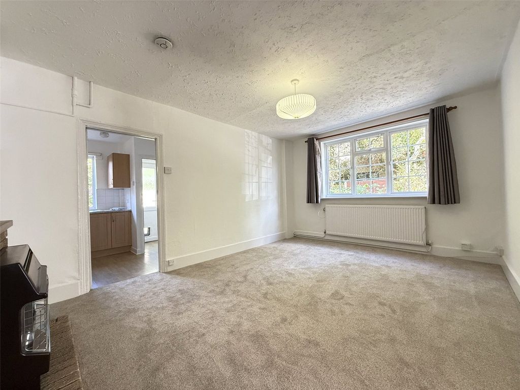 Property photo 3 of 13 Picture No. 33