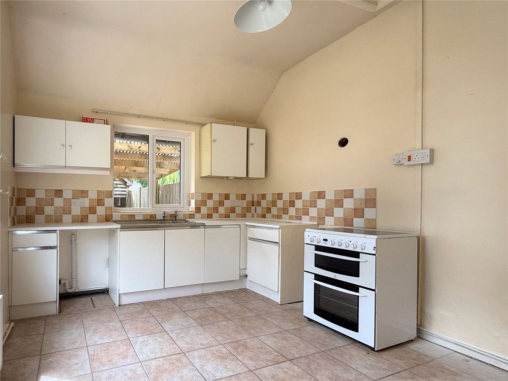 Property photo 2 of 14 Picture No. 07