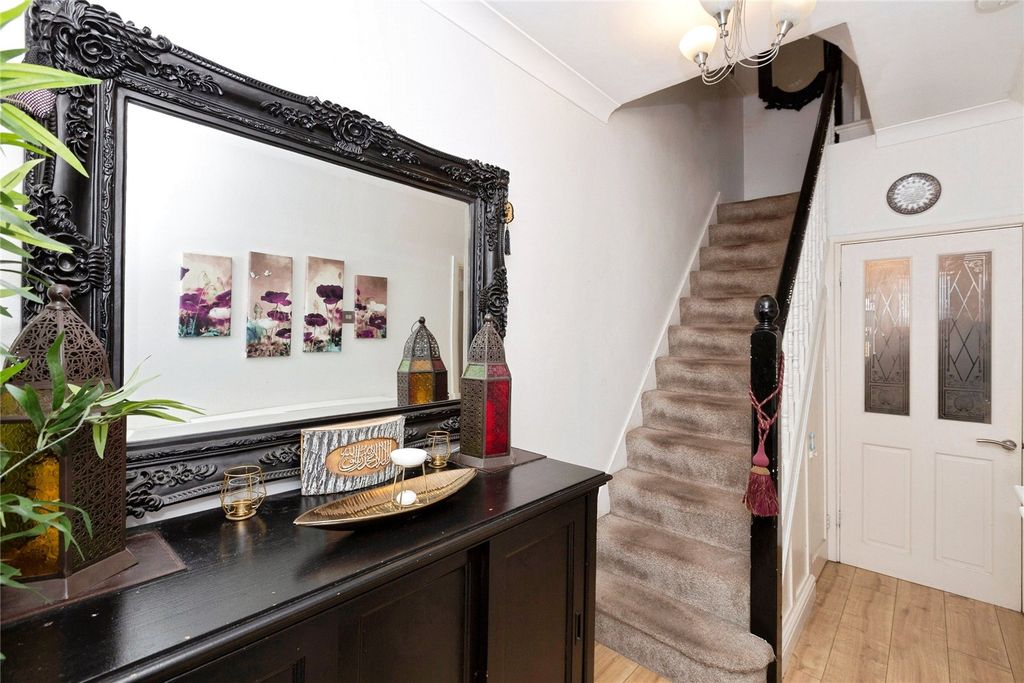 Property photo 2 of 24 Picture No. 02