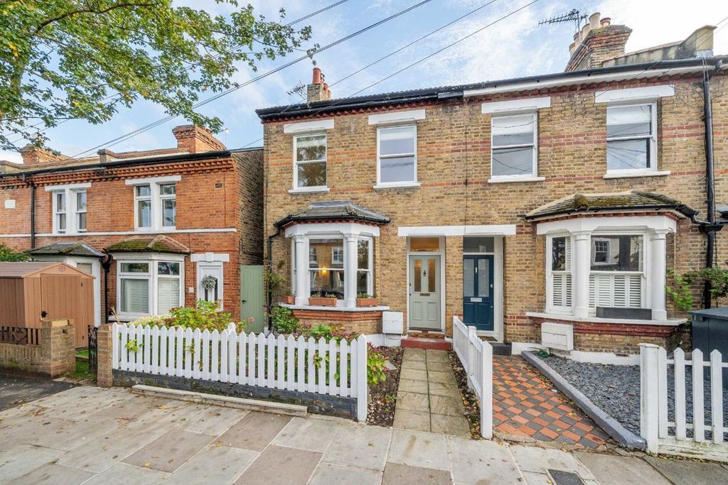 Property photo 1 of 7