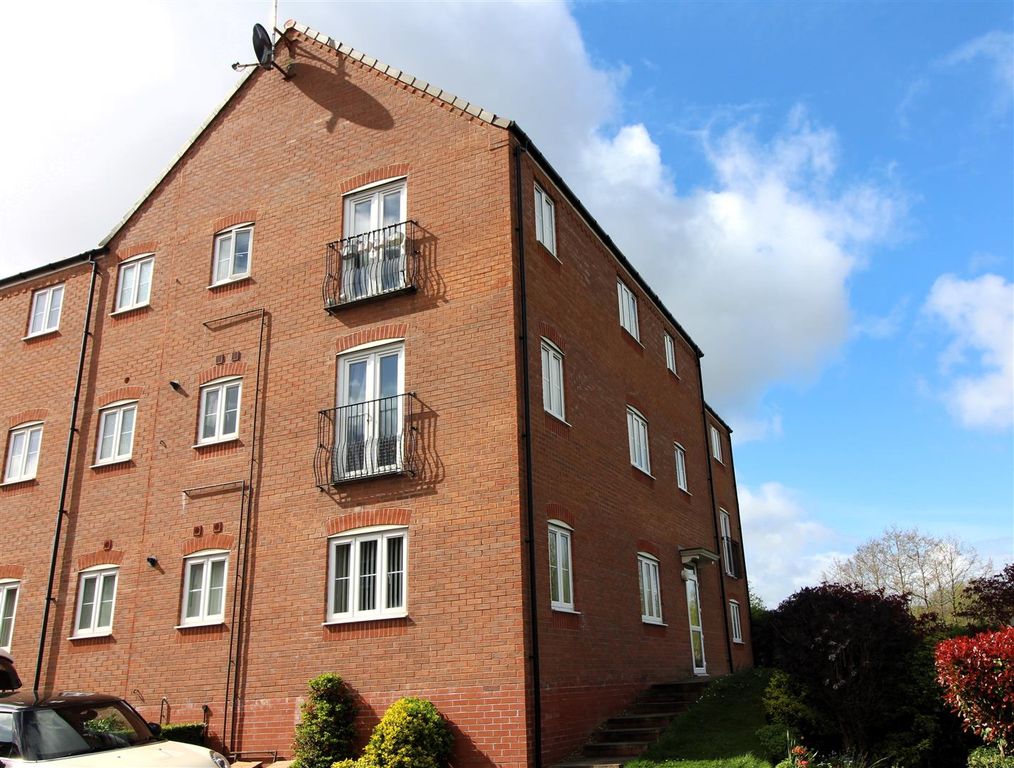 Property photo 1 of 15 Outside.Jpg