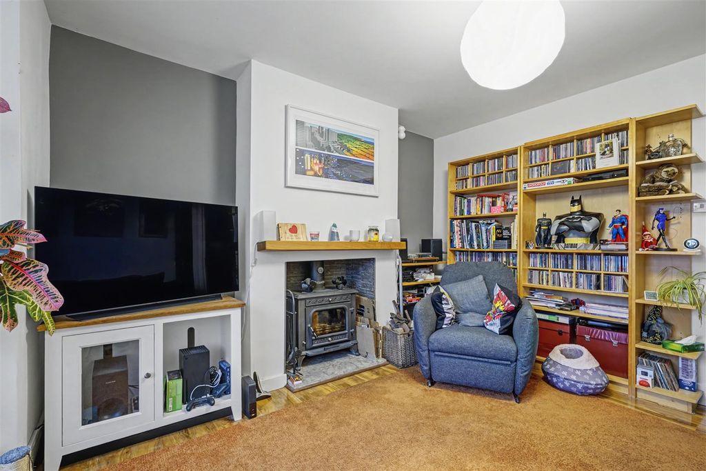 Property photo 3 of 17 Lounge 1_2.Jpeg