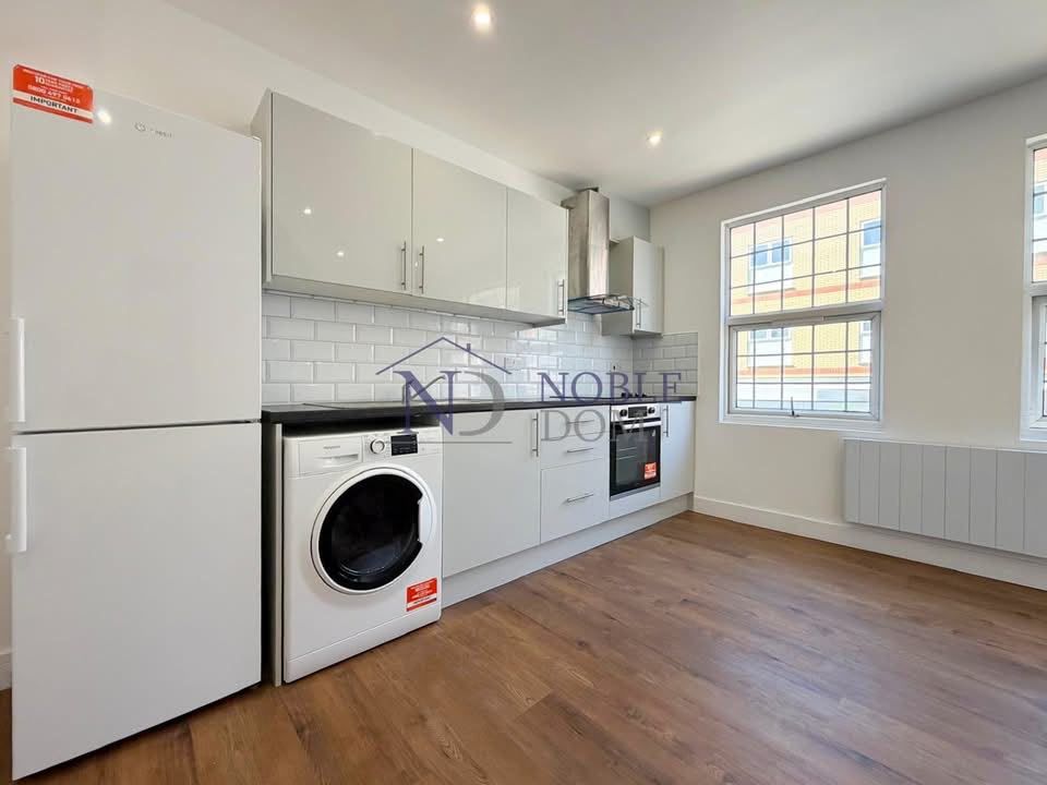 Property photo 2 of 4 Gallery