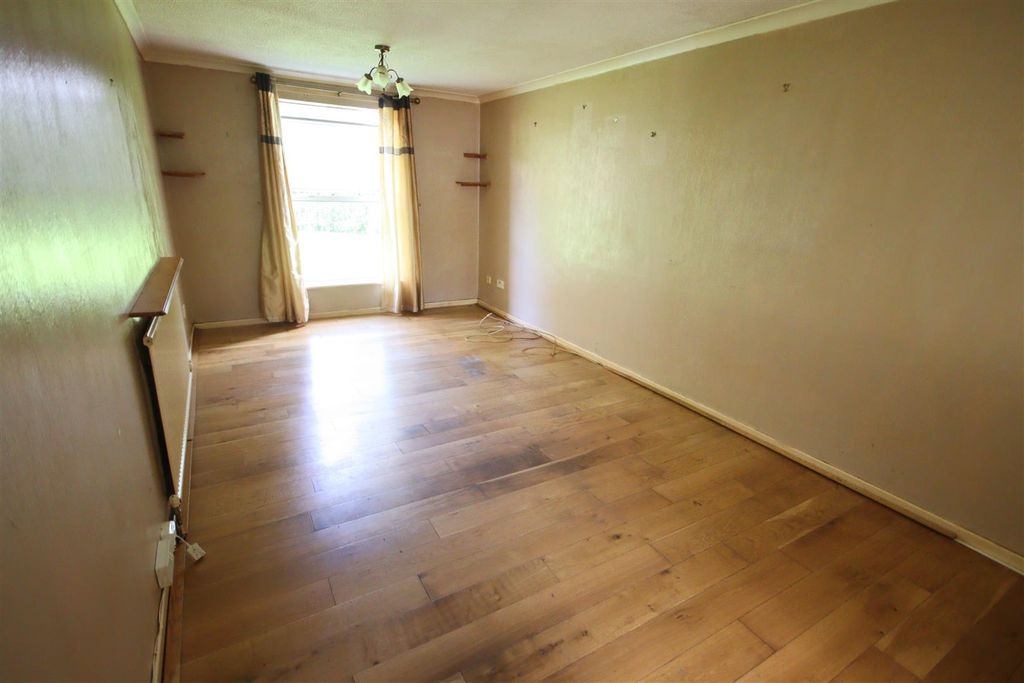 Property photo 3 of 10 Img_0167.Jpg
