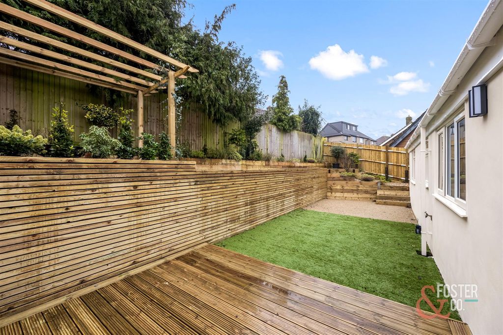 Property photo 3 of 20 Goldstone Way, 30-013.Jpg