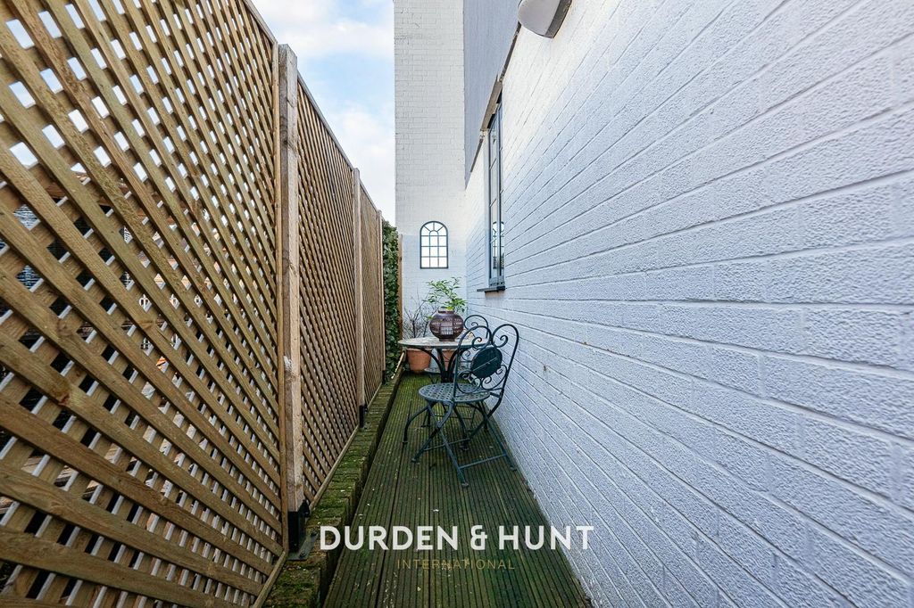 Property photo 3 of 16 Maybank-32.1.Jpg