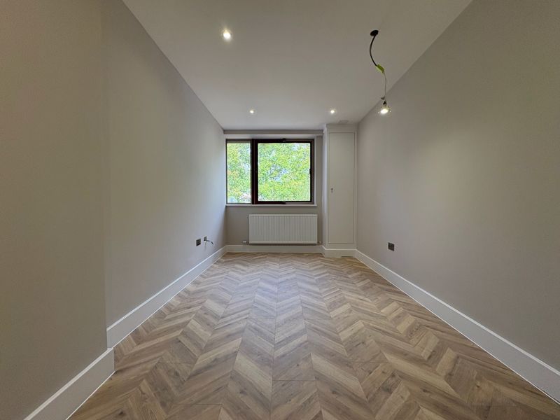 Property photo 2 of 5 Photo 3