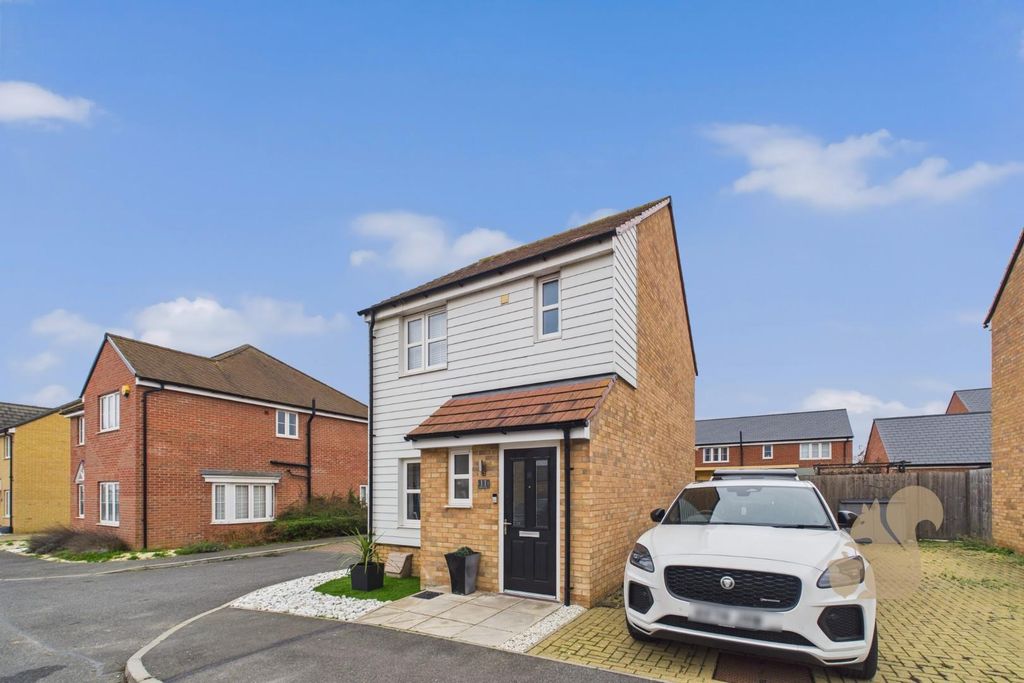 Property photo 1 of 17 Cam01659G0-Pr0680-Still004.Jpg