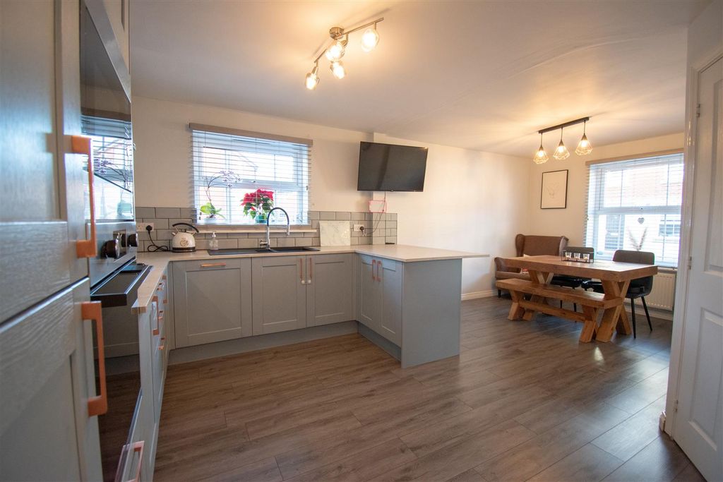 Property photo 2 of 23 Photo 07-01-2026, 11 40 34.Jpg