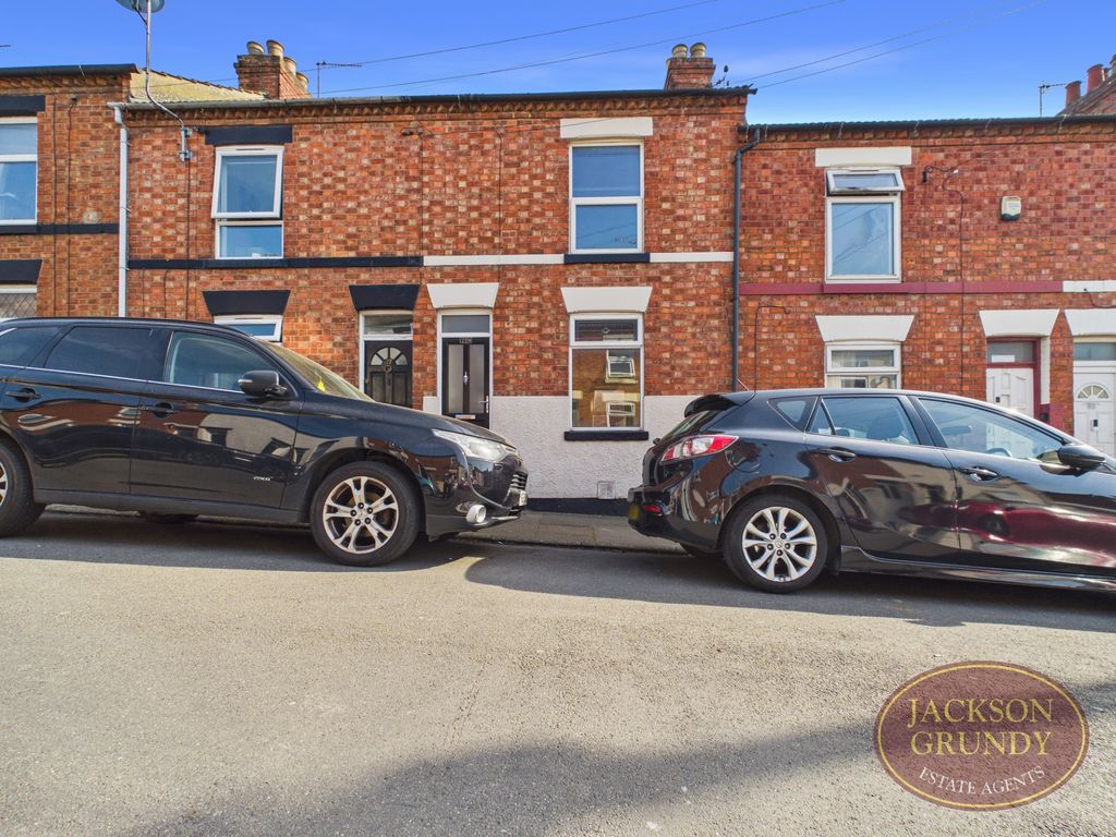 Property photo 1 of 9 Northcote Street