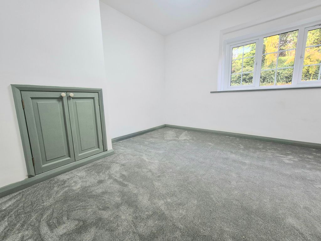 Property photo 2 of 10 Image