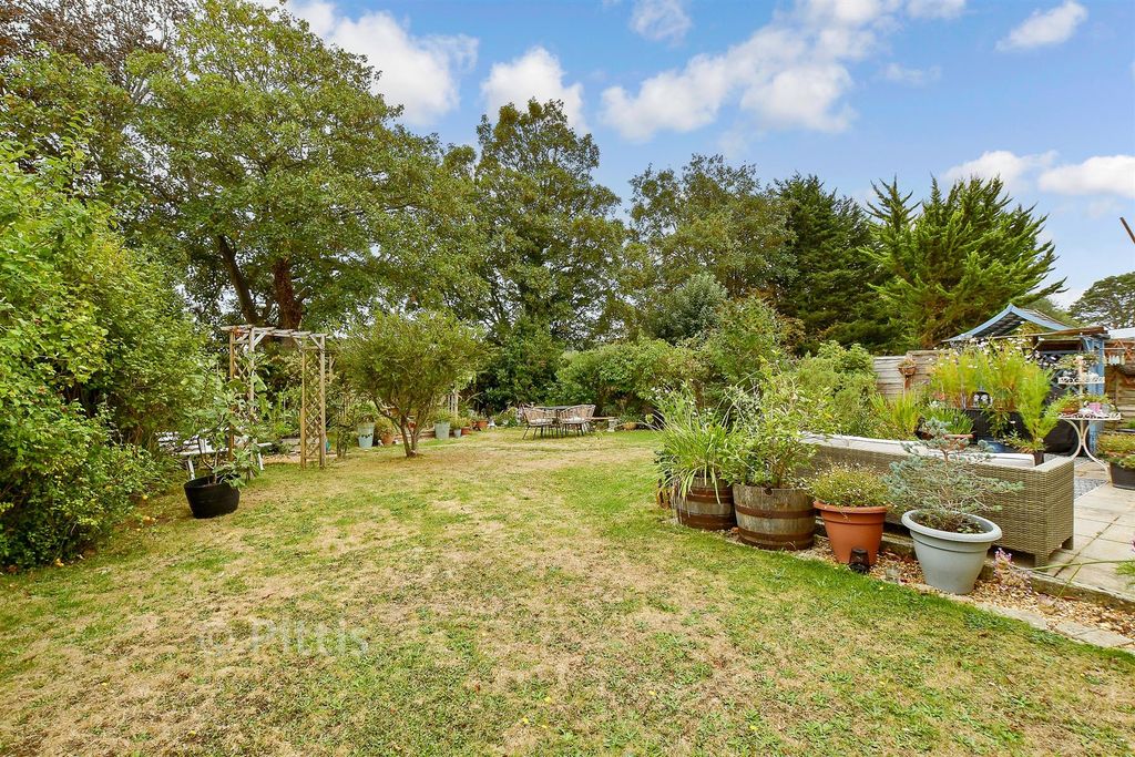 Property photo 1 of 10 Rear Garden