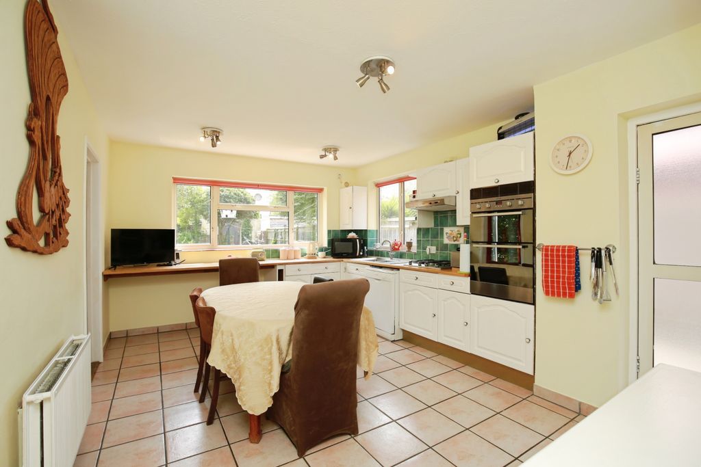 Property photo 1 of 15 Kitchen/Diner