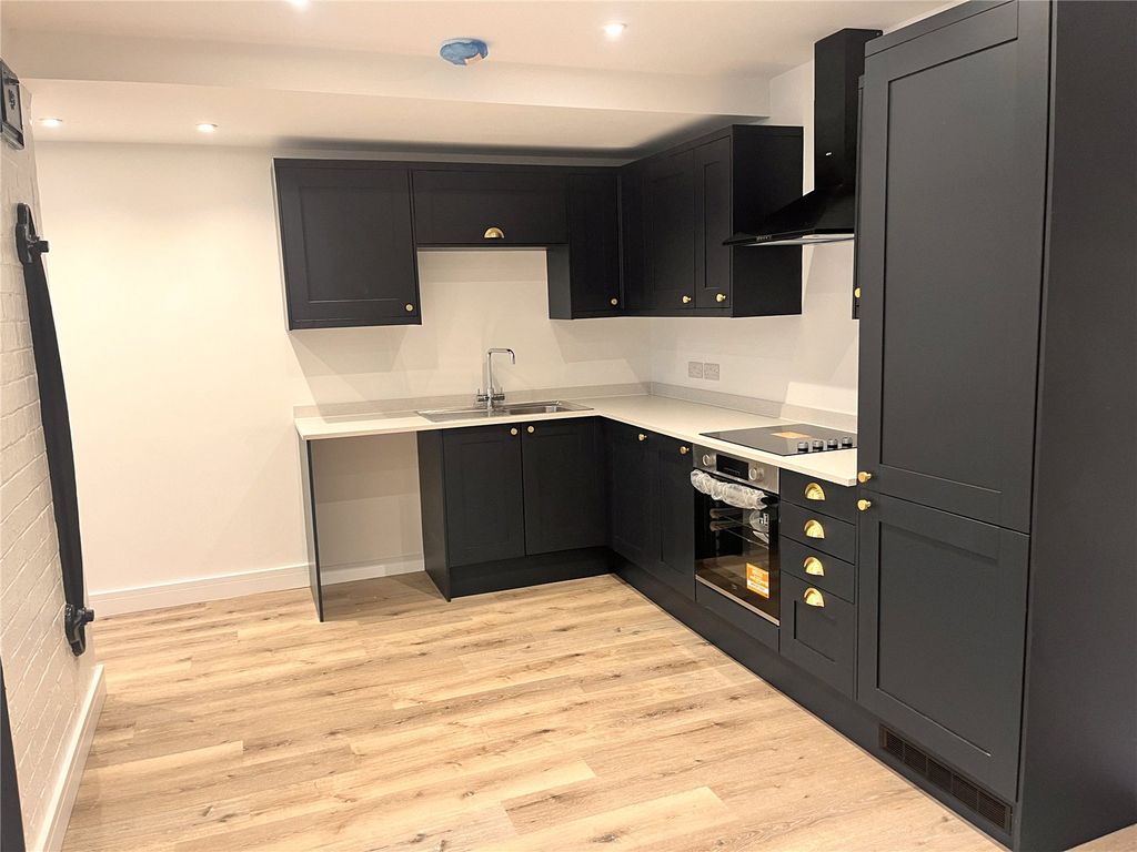 Property photo 2 of 8 Picture No. 02