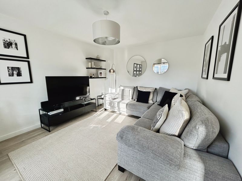 Property photo 2 of 12 Photo 14