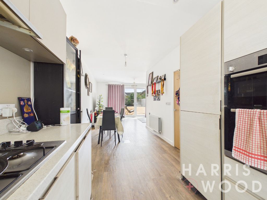 Property photo 2 of 21 4060043
