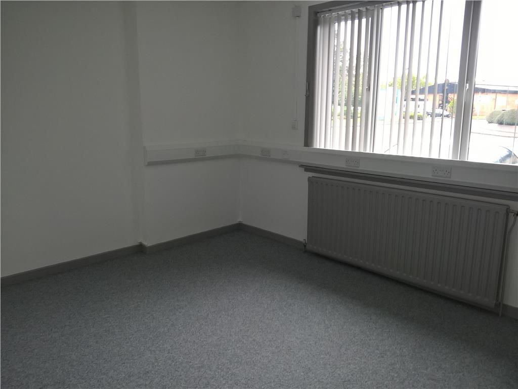 Property photo 3 of 10 Photo 9